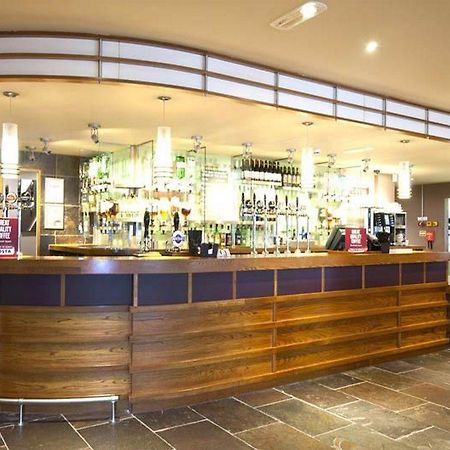 Premier Inn Glasgow Newton Mearns Exterior foto